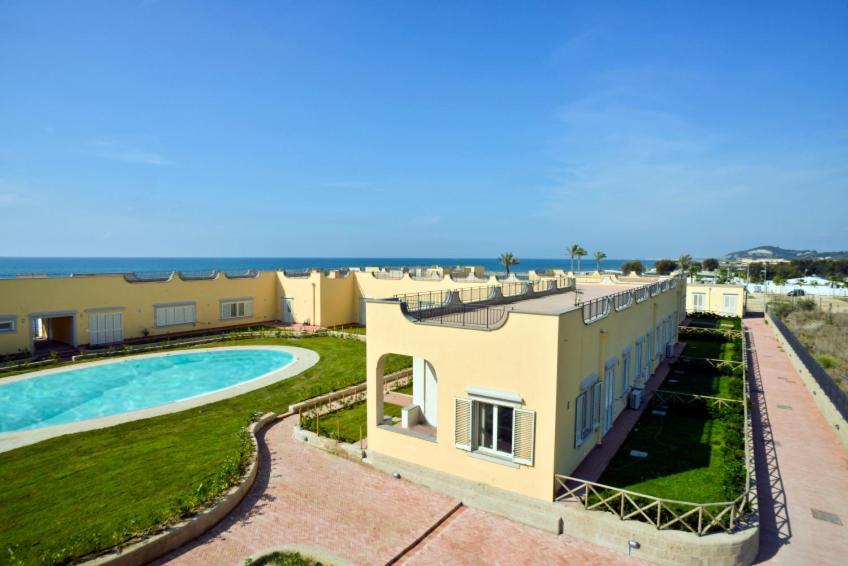 Pia Beach House Bacoli Exterior foto